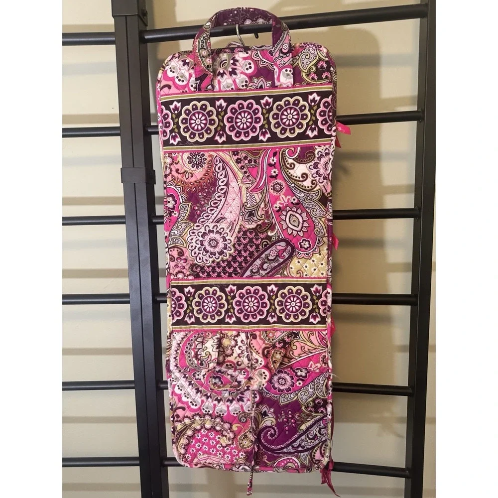 Vera Bradley Very Berry Paisley Hanging Travel Organizer Toiletry Bag Pink Purpl